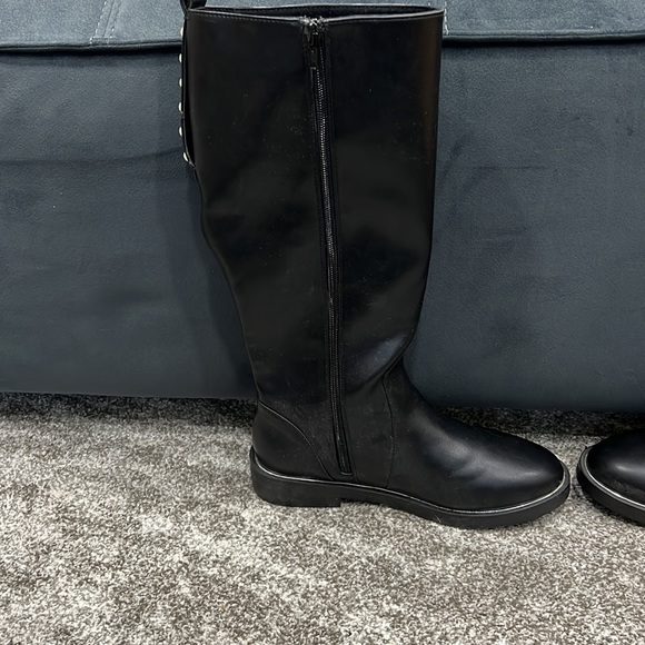Zara gorgeous boots with pearls - Picture 3 of 4